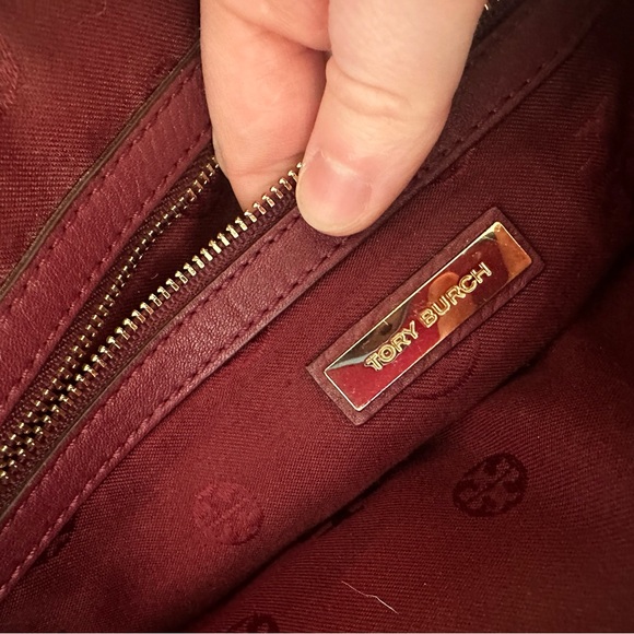 Tory Burch Robinson Leather bag - Picture 6 of 13